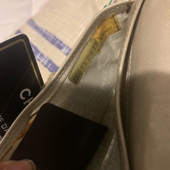 Authentic Chanel wallet - Picture 4 of 9